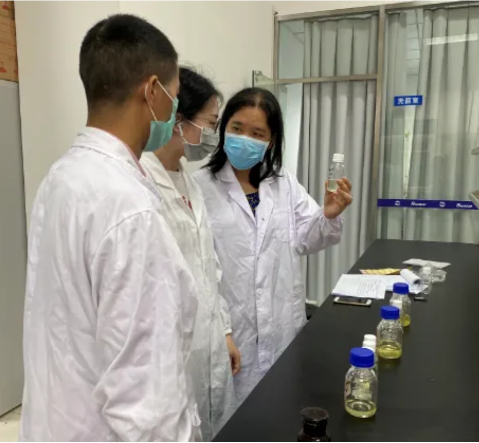 老哥俱乐部-老哥必备的交流社区