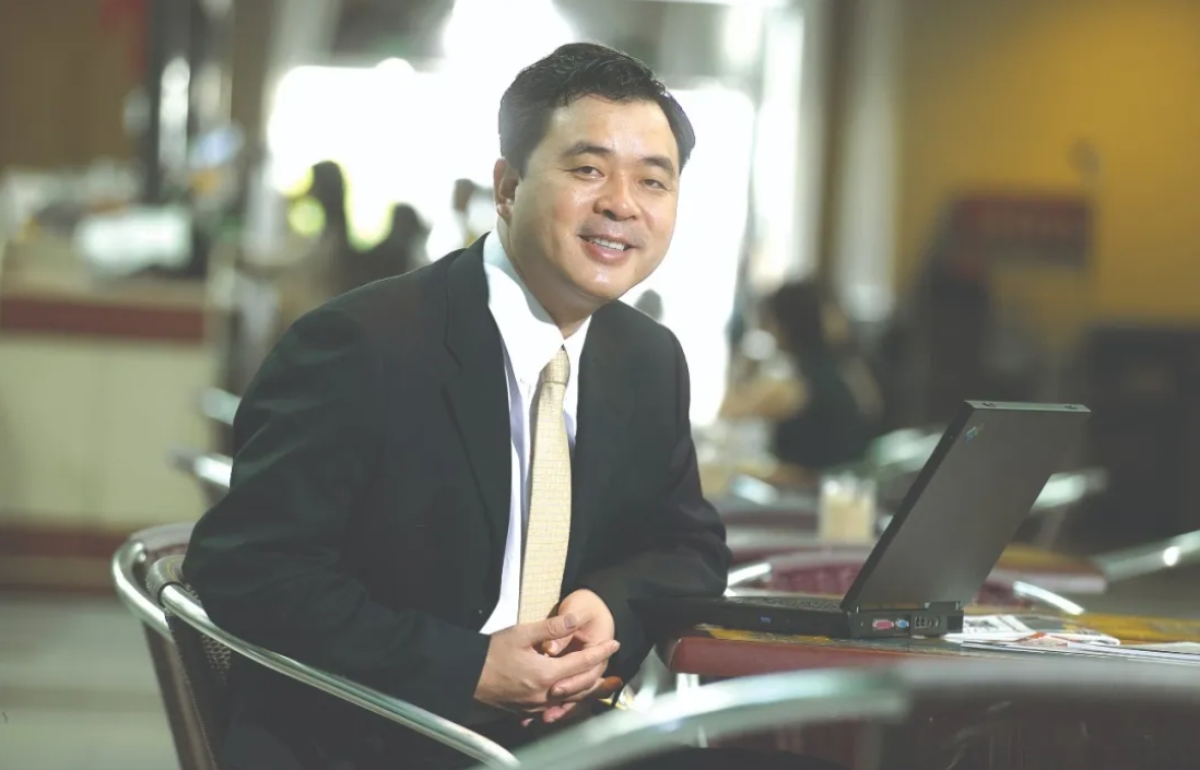 老哥俱乐部-老哥必备的交流社区