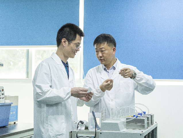 老哥俱乐部-老哥必备的交流社区