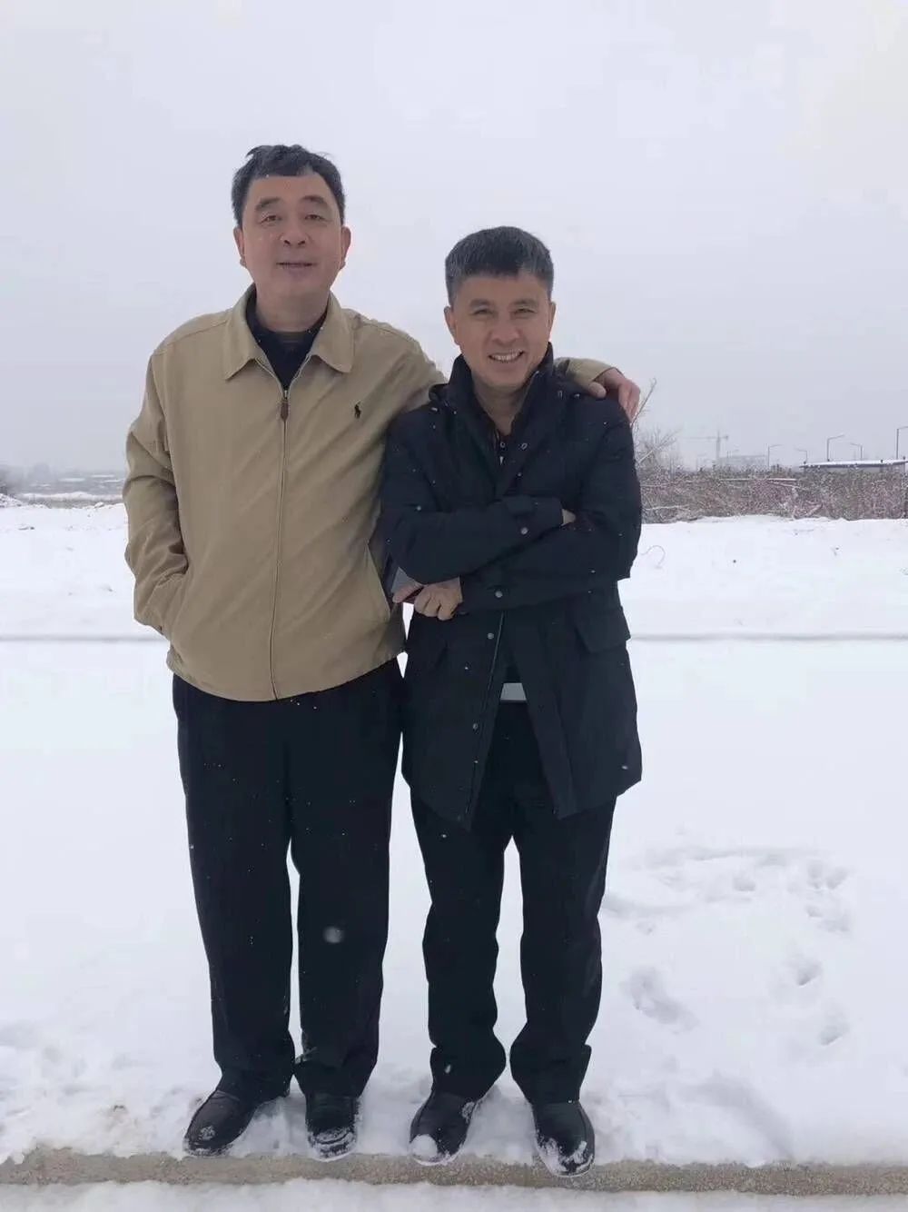 老哥俱乐部-老哥必备的交流社区