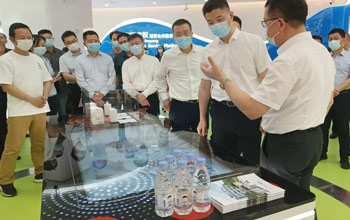 老哥俱乐部专利效果亮相厦门“知识产权CBD”