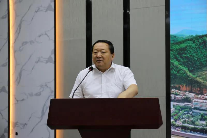 老哥俱乐部-老哥必备的交流社区